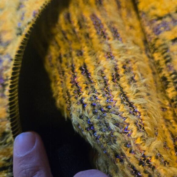 Zara Fuzzy Check Knit Plaid Mini Skirt Size M - Picture 5 of 7